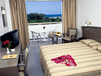 NISSIANA HOTEL & BUNGALOWS 3*