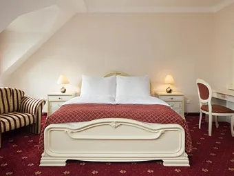  Отель SPA HOTEL PALACE ZVON 4*