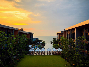 RENAISSANCE PATTAYA RESORT AND SPA 5*