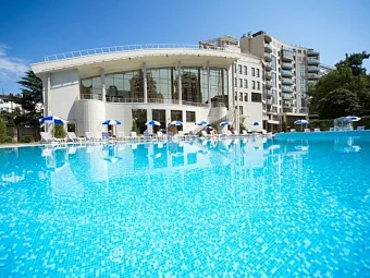Отель Звездный 4*