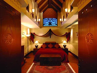 JUMEIRAH BEACH HOTEL 5*