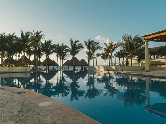  NYX HOTEL CANCUN 4*