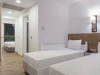 NIRVANA COSMOPOLITAN 5*