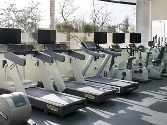 Crowne Plaza Muscat 4*