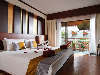 BAAN KARONBURI RESORT 3*