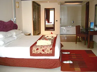 REHANA ROYAL BEACH & SPA 5*