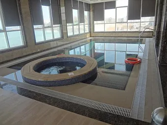 Отель ROYAL BEACH HOTEL & RESORT 4*