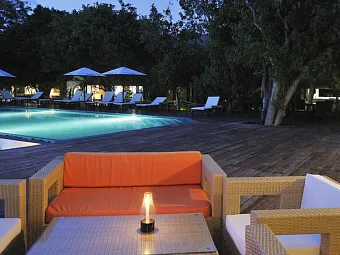 Отель ERIYADU ISLAND RESORT 4*