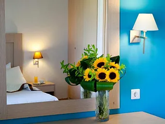 Отель AQUIS MARINE RESORT & WATERPARK 4+*