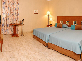 В номере отеля ARENAS DORADAS 4*