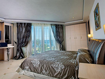 ELINOTEL APOLAMARE 5*
