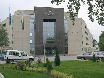 Отель JERAVI 4*