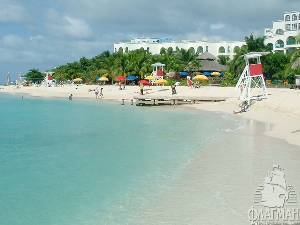 Doctors-Cave-Beach - такой тут песочек.