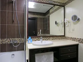 KOMPASS HOTEL SAVOY 4*