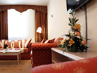 Гостиничный комплекс ПАРУС 4*