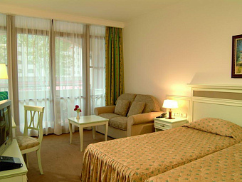  ROYAL PALACE HELENA PARK 5*