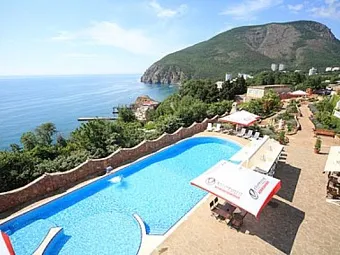 Крым. Алушта. Отель МАДЖЕСТИК 3*
