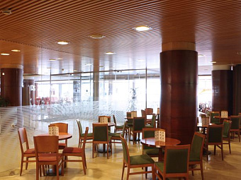 Отель TULIP INN ANDORRA DELFOS HOTEL 4*