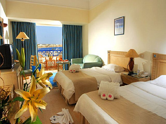 TROPITEL NAAMA BAY 5*