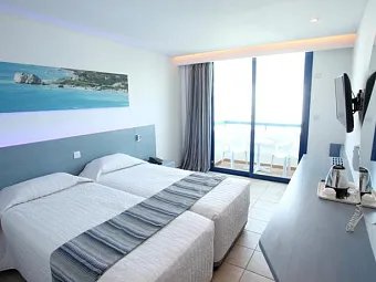 ANONYMOUS BEACH HOTEL 3*