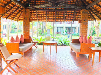   WOODLANDS HOTEL & RESORT 4*, , . 