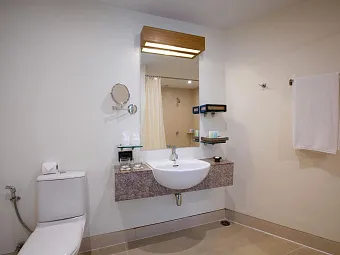  Отель SPLASH BEACH RESORT PHUKET 5*