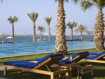 DOUBLETREE BY HILTON DUBAI JUMEIRAH BEACH 4*