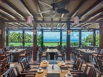 MANGROVE TREE RESORT YALONG BAY 5*