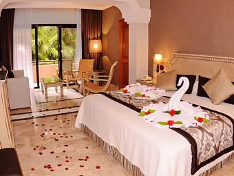 Отель GRAND PALLADIUM KANTENAH 5*. Junior Suite