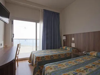 отель GOLDEN DONAIRE BEACH 3*