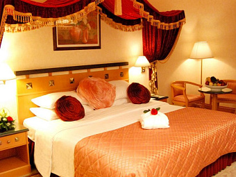  HOLIDAY INTERNATIONAL SHARJAH 4*