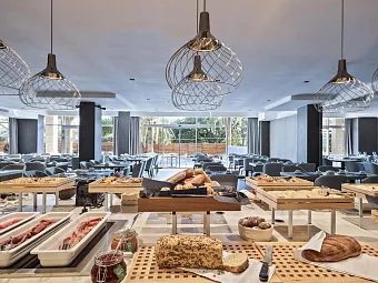 Отель MELIA BUDVA PETROVAC 5*