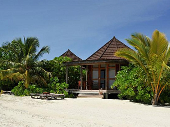  KOMANDOO ISLAND RESORT 4*