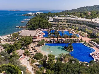 Отель VOGUE HOTEL BODRUM 5*