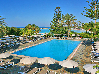     NISSI BEACH 4*