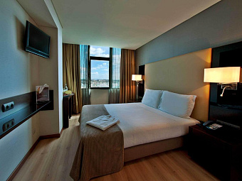  TURIM ALAMEDA HOTEL 4*