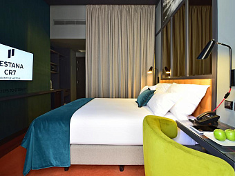 PESTANA CR7 5*