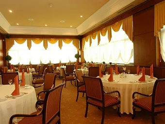НАДЕЖДА. SPA & МОРСКОЙ РАЙ 5*
