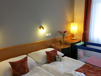  Отель SPA HOTEL KRIVAN 3*