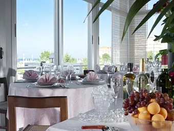 Отель CORMORAN 4*