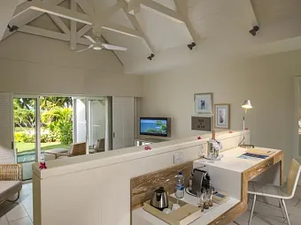 RADISSON BLU AZURI RESORT & SPA 4*