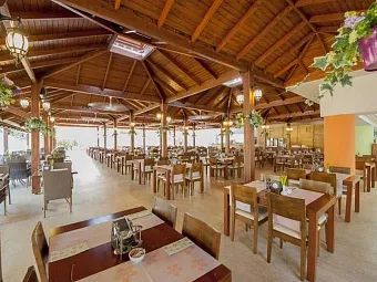 Отель OTIUM HOTEL SEVEN SEAS 5*