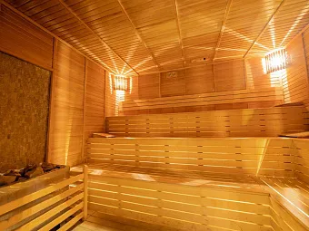 THE NORM COLLECTION DOOR'A 5*