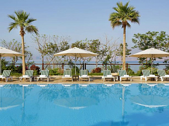 HOLIDAY INN RESORT DEAD SEA 5*