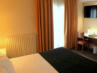Отель KANDAHAR 4*