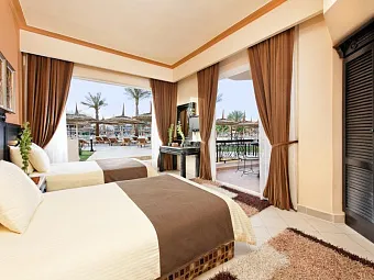  Presidential Suite