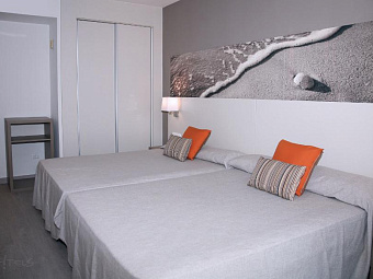 OHTELS PLAYA DE ORO PARK 3* (ех PLAYA DE ORO PARK)