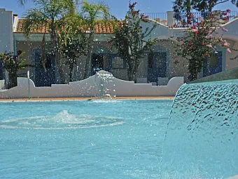 Отель ARBATAX PARK – I COTTAGE & SUITE 4*