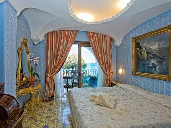 Отель DELFINI STRAND HOTEL TERME 4*