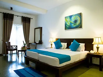Отель COCO ROYAL BEACH RESORT 3*